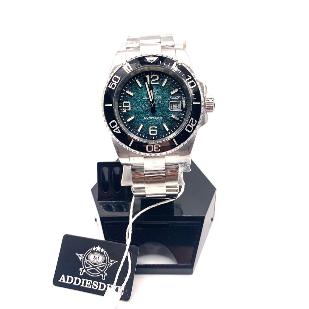 Men's Quartz Dive Watch New W/ Tags